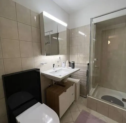 Modern 2br For Up To 6 Wef Exclusive Platz & Promenad شقة *